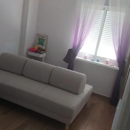 Santa Julia 3 Dormitorios, Nuevo, Moderno דירה