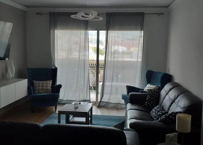 شقة Santa Julia 3 Dormitorios, Nuevo, Moderno فوينخيرولا