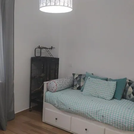 Santa Julia 3 Dormitorios, Nuevo, Moderno דירה *