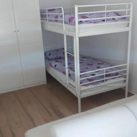 Santa Julia 3 Dormitorios, Nuevo, Moderno * פואנגירולה