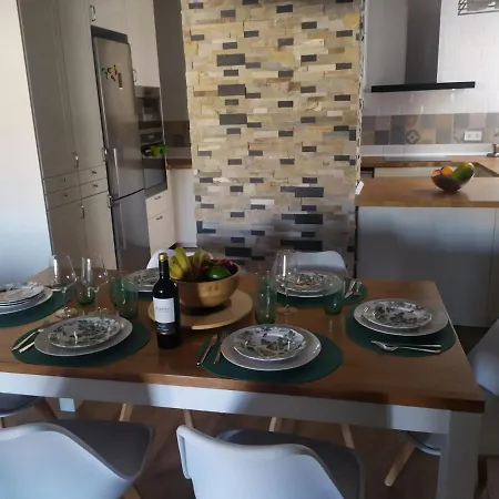 Santa Julia 3 Dormitorios, Nuevo, Moderno *